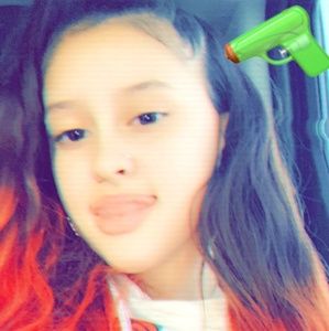 Meet your Posher, Noelia